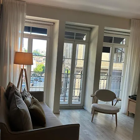Largo Sao Domingos By Innapartments شقة *